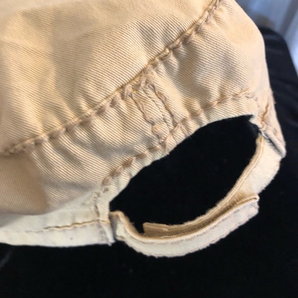 Designer cap. - Picture 5 of 5